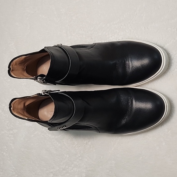 Linea Paolo Freshton Leather Wedge Ankle Booties Boots Black Women’s Size 9 1/2 - Picture 2 of 16